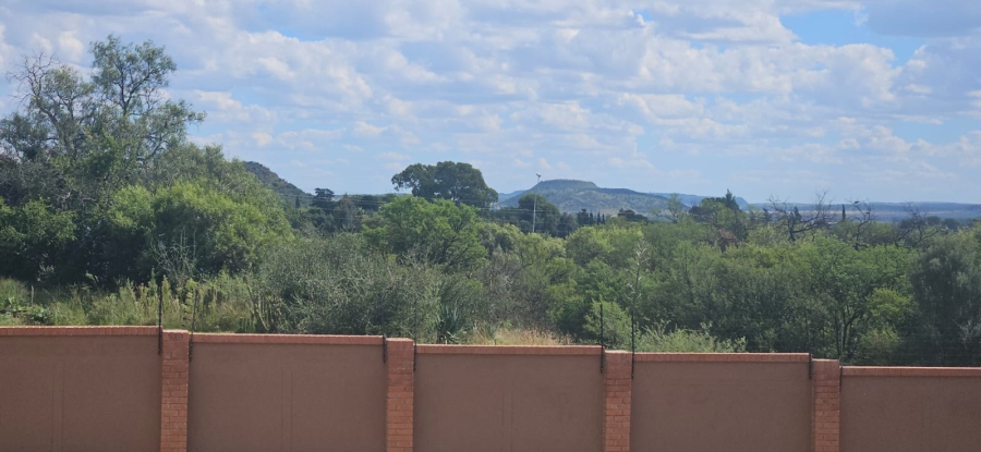 1 Bedroom Property for Sale in Langenhovenpark Free State